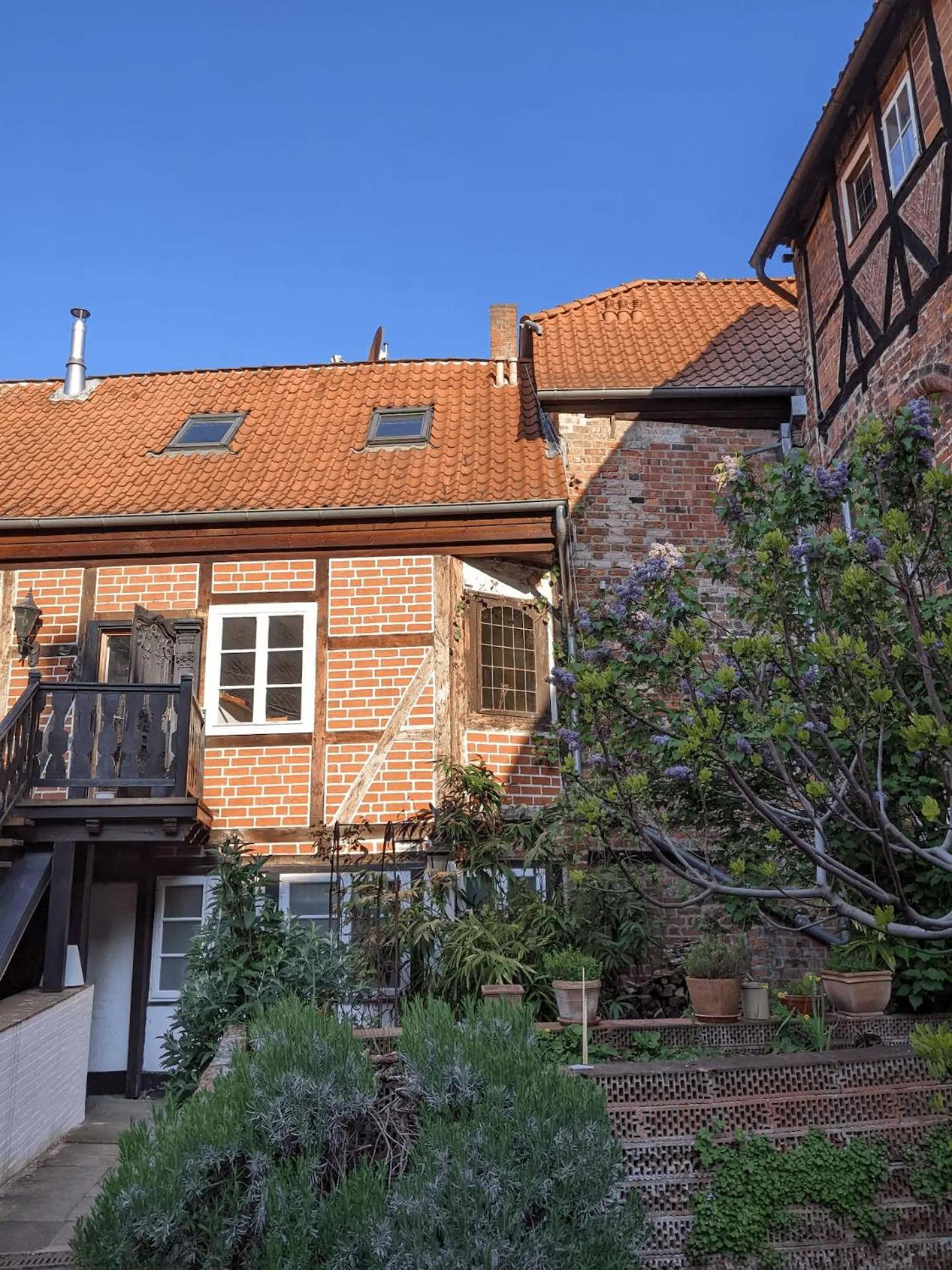 Backsteinflair - Luenemitte Apartamento Lüneburg Exterior foto